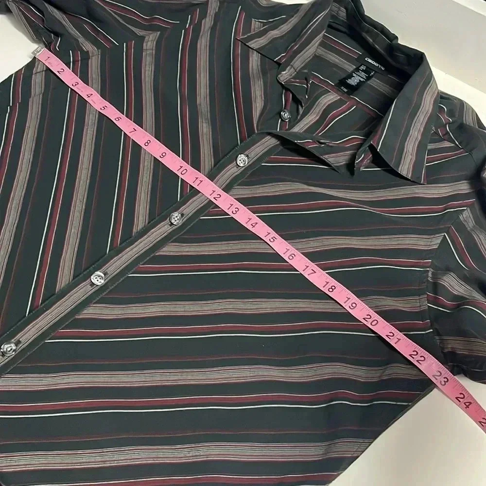 Claiborne button down shirt men’s large Claiborne black stripe button down shirt